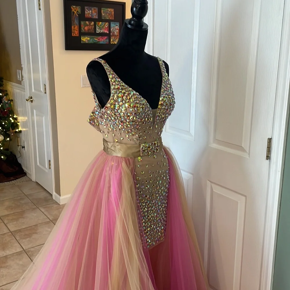 Sherri Hill Nude Pink short cocktail with detachable tulle skirt. - Picture 8 of 17